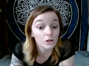 cam girl tatteased image #3403419