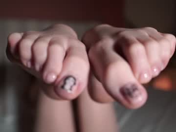cam girl smiling_princess image #3475975