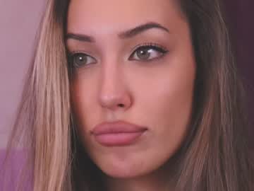 cam girl francescadomi image #2988218