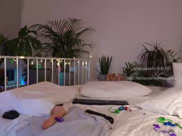 cam girl _deepthroatgalactica image #1502007