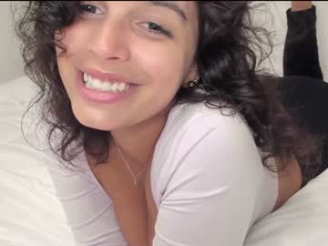 cam girl lilbeccaxo image #2575197
