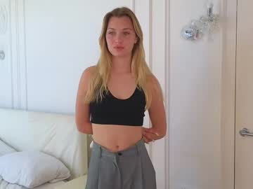 cam girl arletteeveringham image #4025241