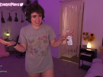 cam girl evelynpiers image #2582122