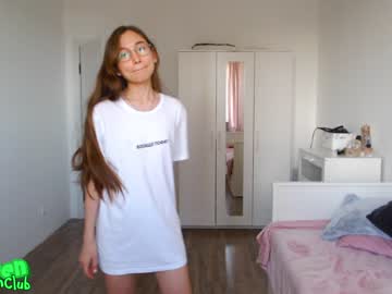 cam girl ambertan1 image #2125489