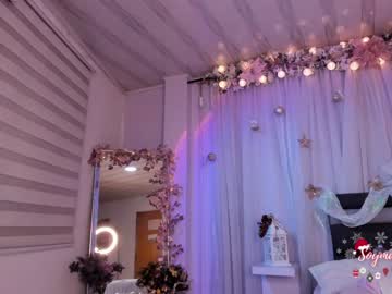 cam girl maxinegh_ image #742013