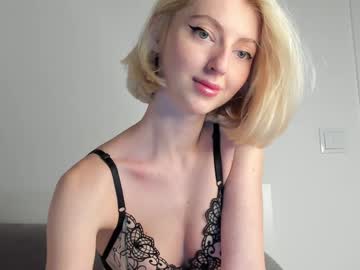 cam girl yournaughtymiss image #3212417