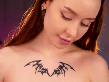 cam girl ella_knockers_xl image #3588577