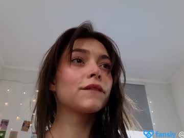 cam girl lilyewing_ image #4055764