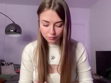 cam girl strawberryjamx image #3467612