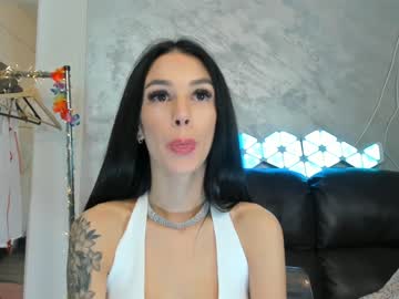 cam girl hotfallingdevil image #1003239