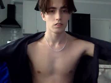 cam man nonrelevant01 image #881759