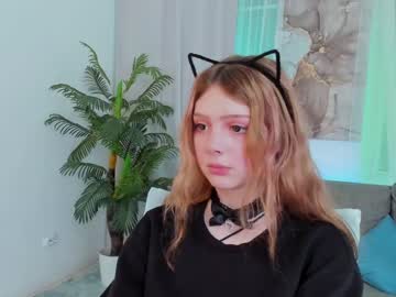 cam girl little_anitta image #3966421