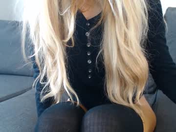cam girl pervyblonde image #350435