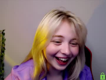 cam girl shy_blondiee image #3855563