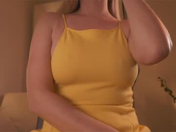cam girl saltedhoney image #3782475