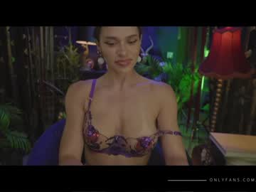 cam girl lucieoude_ image #2580978