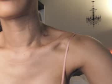 cam tranny fishtgirlworld image #199969