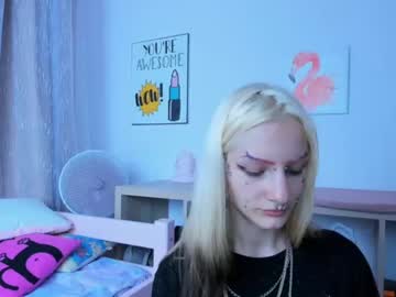 cam girl erika__lodge image #2226333