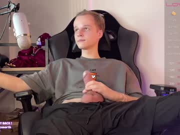 cam man babyfacenorth image #3797588