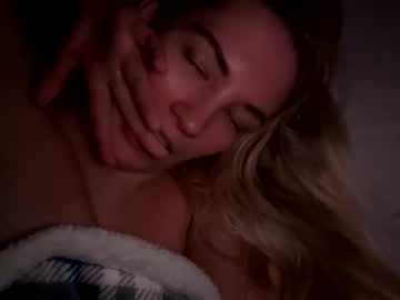 cam girl mariah95 image #794645