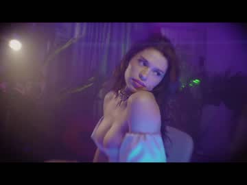 cam girl lucieoude_ image #3698697