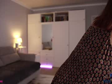 cam girl _blackbee_ image #2943945