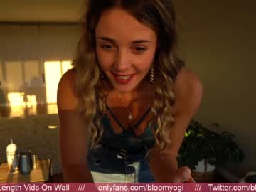 cam girl bloomyogi image #1201651