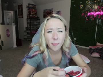 cam girl pr3ttyp1nkpussy image #2359171