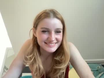 cam girl frecklytaylor image #2477750
