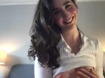 cam girl daddiesgirl69_ image #989176