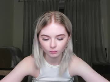 cam girl yuppiyulia image #230561