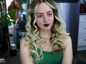 cam girl maeveminx image #1379403