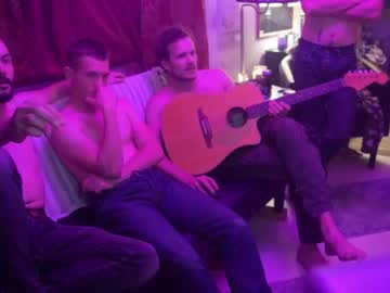 cam man hollandhousestudios image #879558