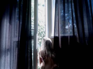 cam girl amourvenenum image #2338696