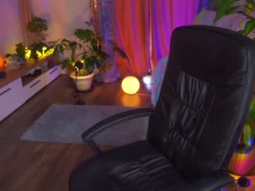 cam girl juicyandthepussyblvd image #3421070
