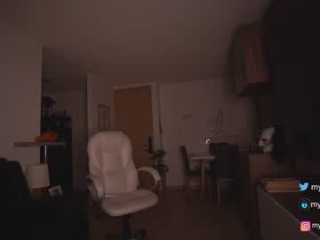 cam girl mykinkybunny image #2945118