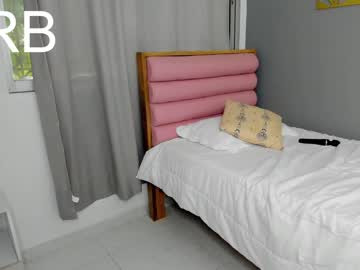 cam girl roberta_lipa image #2349326