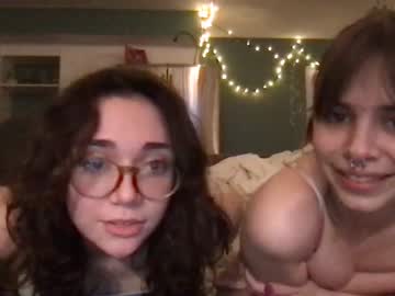 cam girl britneysboobs image #979025