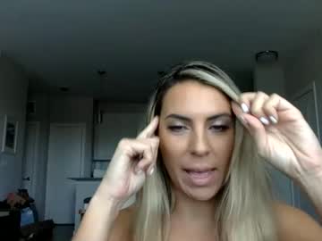 cam girl ariannakartel image #1170297