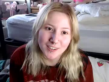 cam girl myymelodyy666 image #3747990