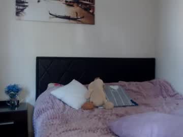 cam girl hugetittiesgerda image #1657841