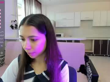 scarlit_crystal cam