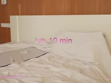 cam girl emilia98xxx image #2790329
