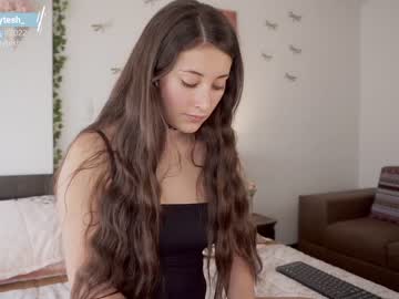 cam girl kellytesh image #2399449
