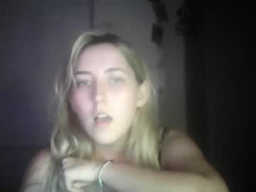 cam girl cailyviolet image #3189714