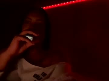 cam girl trinitie_ image #4033338