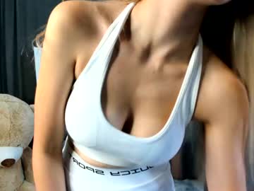 cam girl krisskissss image #4013725