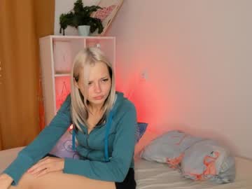 cam girl reginamarini image #2436262