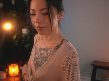 cam girl ambientink image #2937617