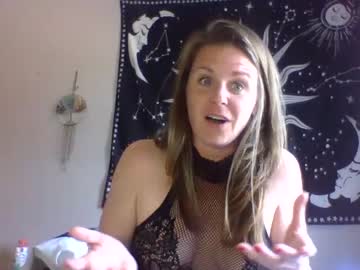 cam girl naughtyymarie420 image #3930204